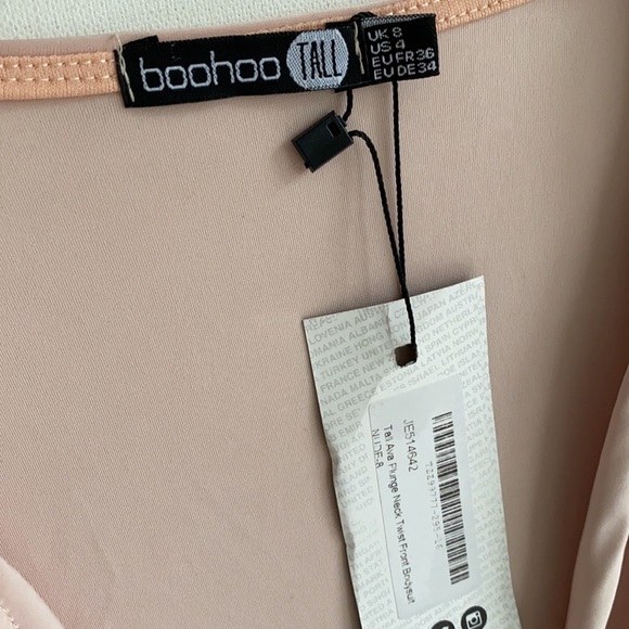 Boohoo Tall Eva plunge neck twist front bodysuit, nude, Size 4, NWT - Picture 3 of 13